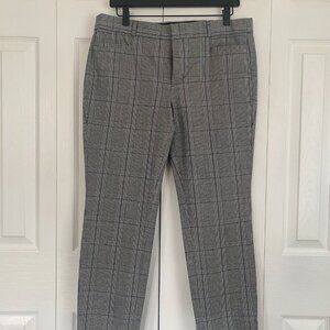 NWOT  Banana Republic Sloan Skinny-Fit Plaid Gray Pant